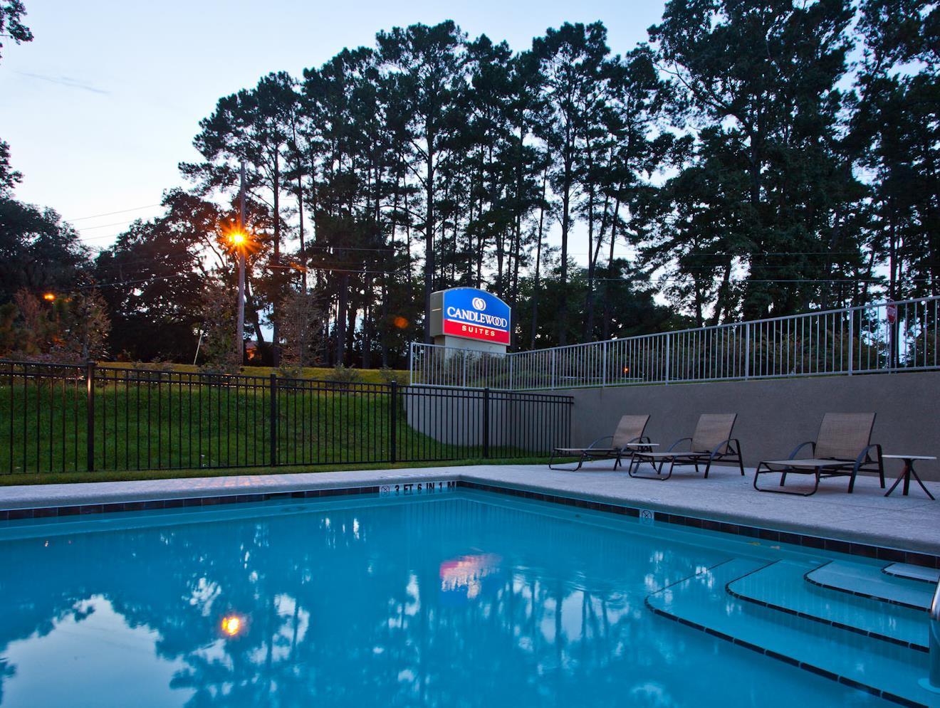 Candlewood Suites Tallahassee By Ihg Exterior photo