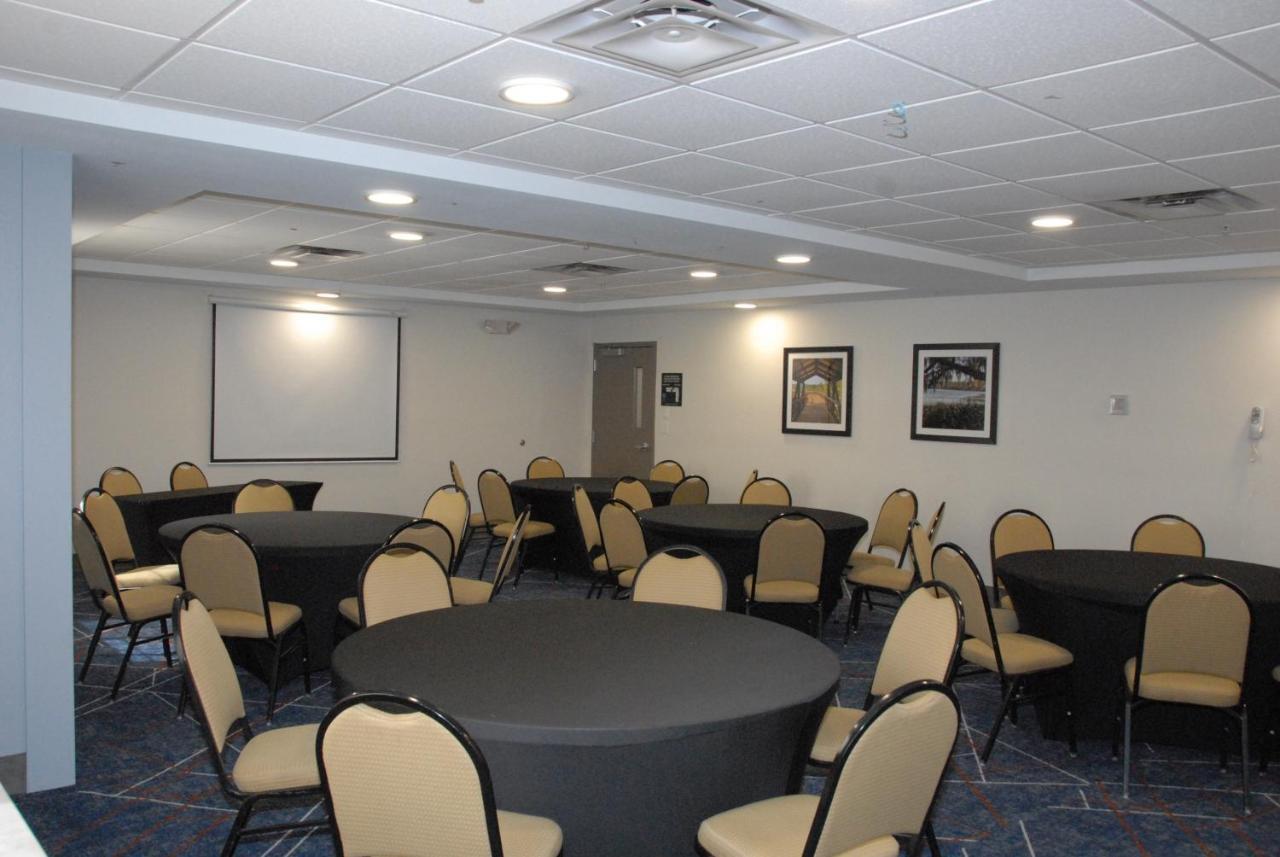 Candlewood Suites Tallahassee By Ihg Exterior photo